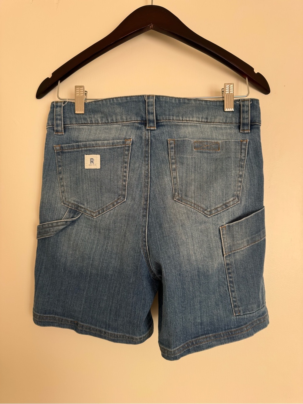 RIPTONClassic Light Wash Denim Shorts - Picture 3 of 3